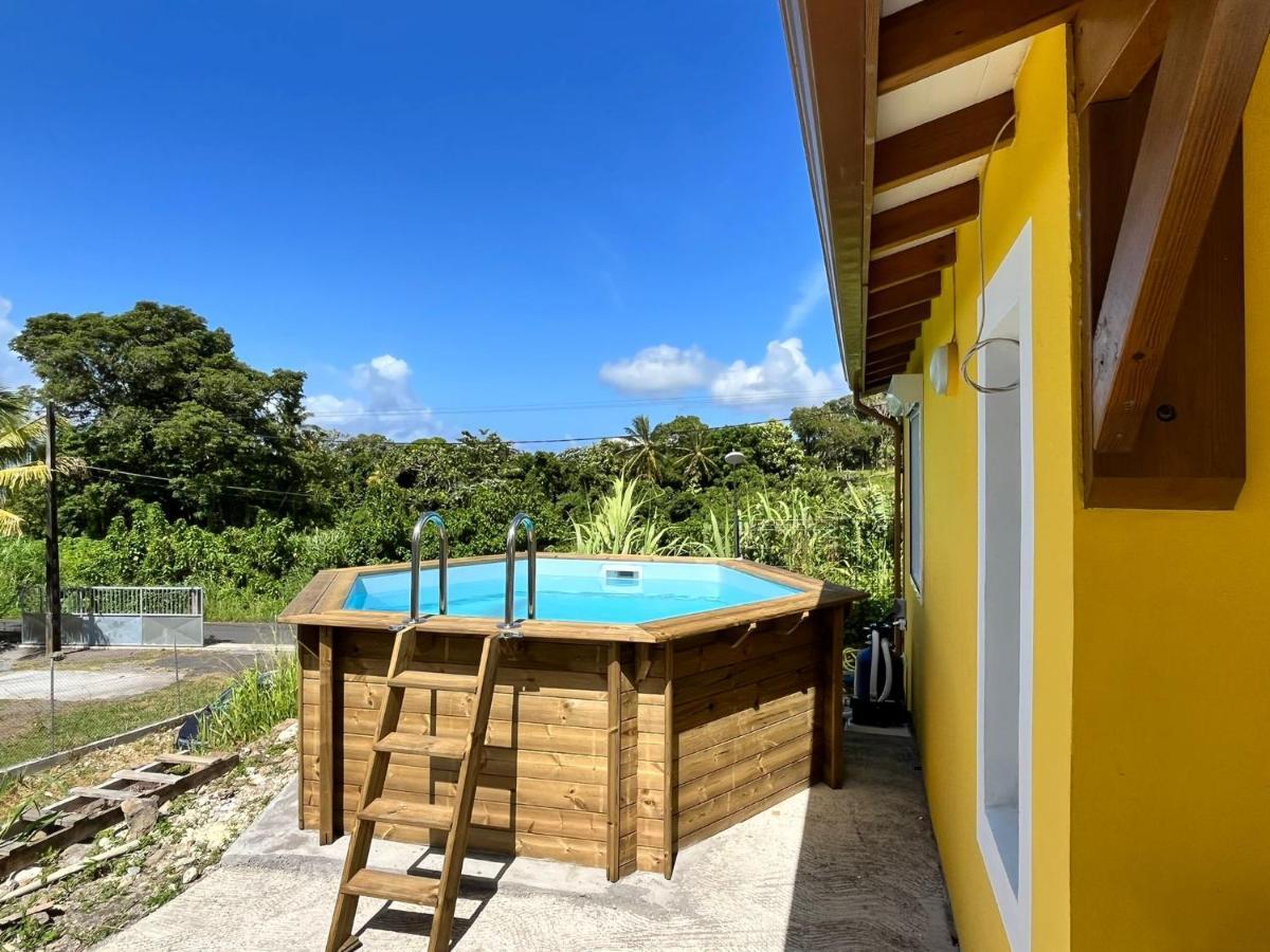Bung'Hello Village, Piscine Et Parking Gratuit Trois-Rivières Екстериор снимка